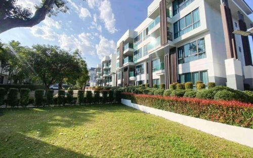 Luxury Condo Available for Viewing Now!