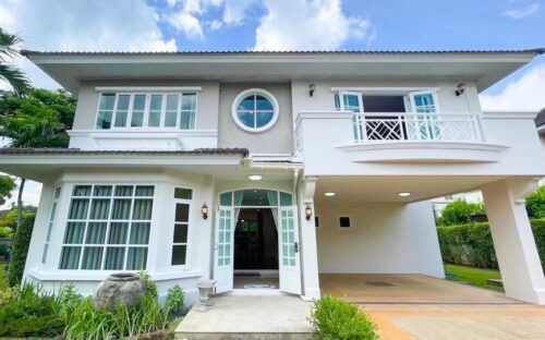 3-Bedroom House for Rent with Garden at Land and House San Sai, Chiang Mai
