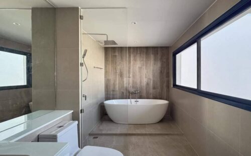 4 Bedrooms Modern Pool Villa for sale at Hang Dong, Chiang Mai