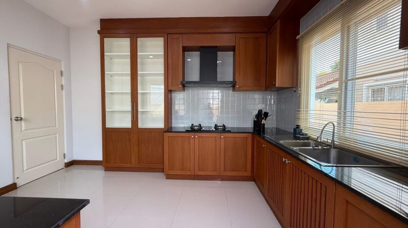 🏡Beautiful Family Home for Rent – Suthep Mountain View, Hang Dong, Chiang Mai