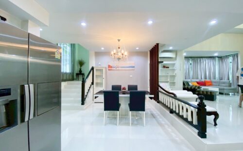 Spacious Pool Villa in San Sai, Chiang Mai