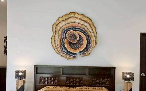 A luxurious two-story pool villa for rent in a modern Lanna style, located in Wang Tan Village.