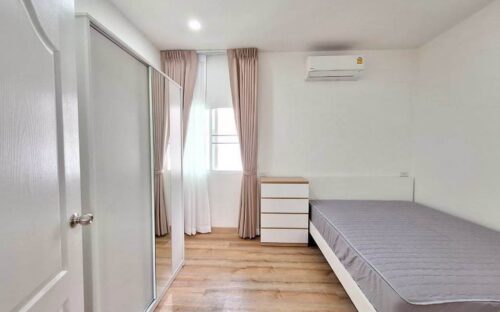 For Rent: Single House in Koolpunt Ville 9