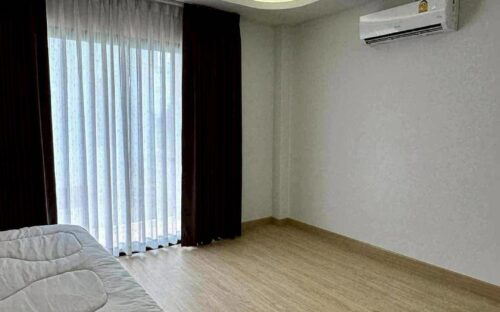 New Modern 4-Bed Pool Villa, Hang Dong – 290 sqm – 80,000 THB/mo