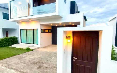 New Modern 3-Bedroom House for Rent in Nong Chom, San Sai – 30,000 THB/Month